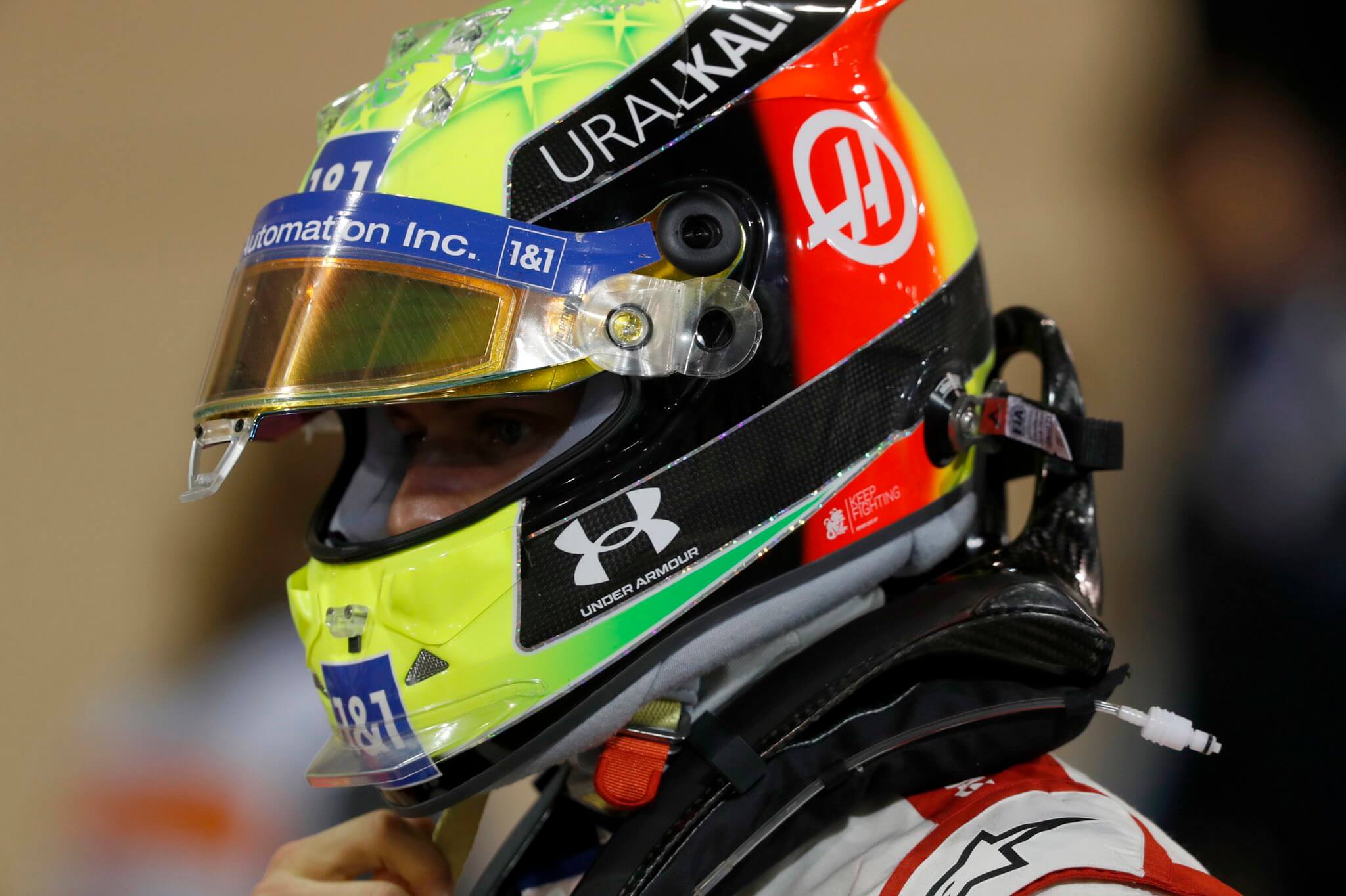 MICK SCHUMACHER'S HELMET FROM THE 2021 BAHRAIN GP | CM Helmets
