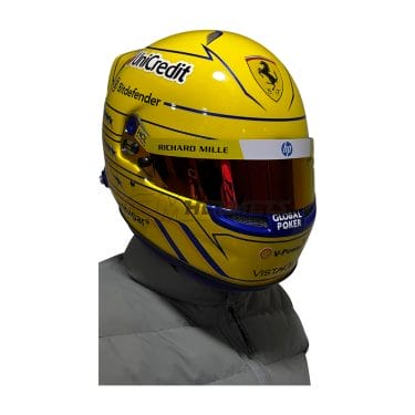 lewis-hamilton-2025-miami-gpf1-helmet-MV16